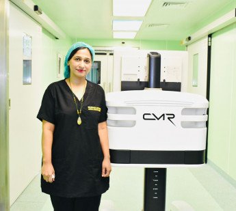 Best robotic surgeon in Pakistan